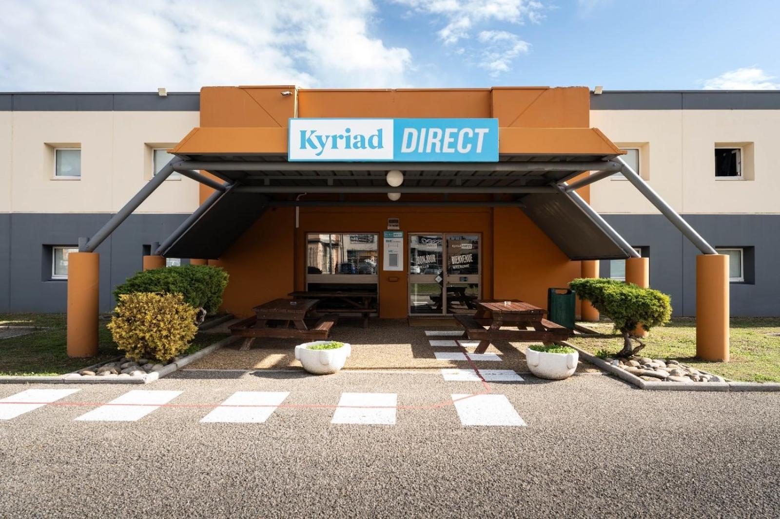 Kyriad Direct Brignoles - Provence Verte Exterior foto